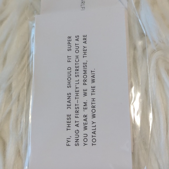 GRLFRND Helena High-rise Straight Crop Jeans - Picture 7 of 10